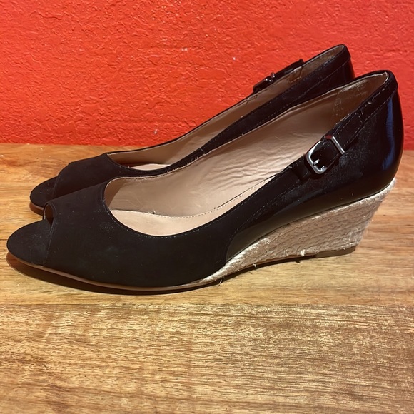 Suede & Patent Leather Wedges - Picture 4 of 6